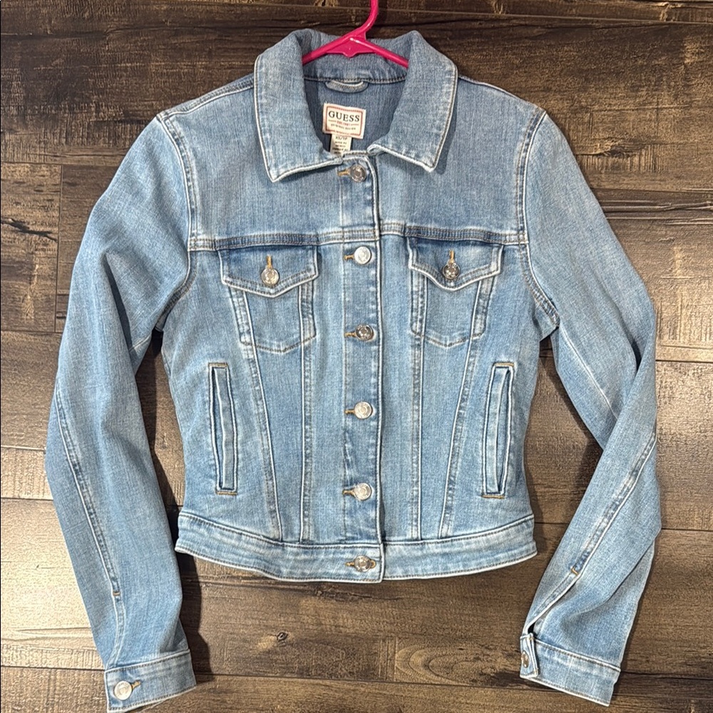 Guess Blue Jean Jacket Classic Denim Style Sexy Trucker Size XS
